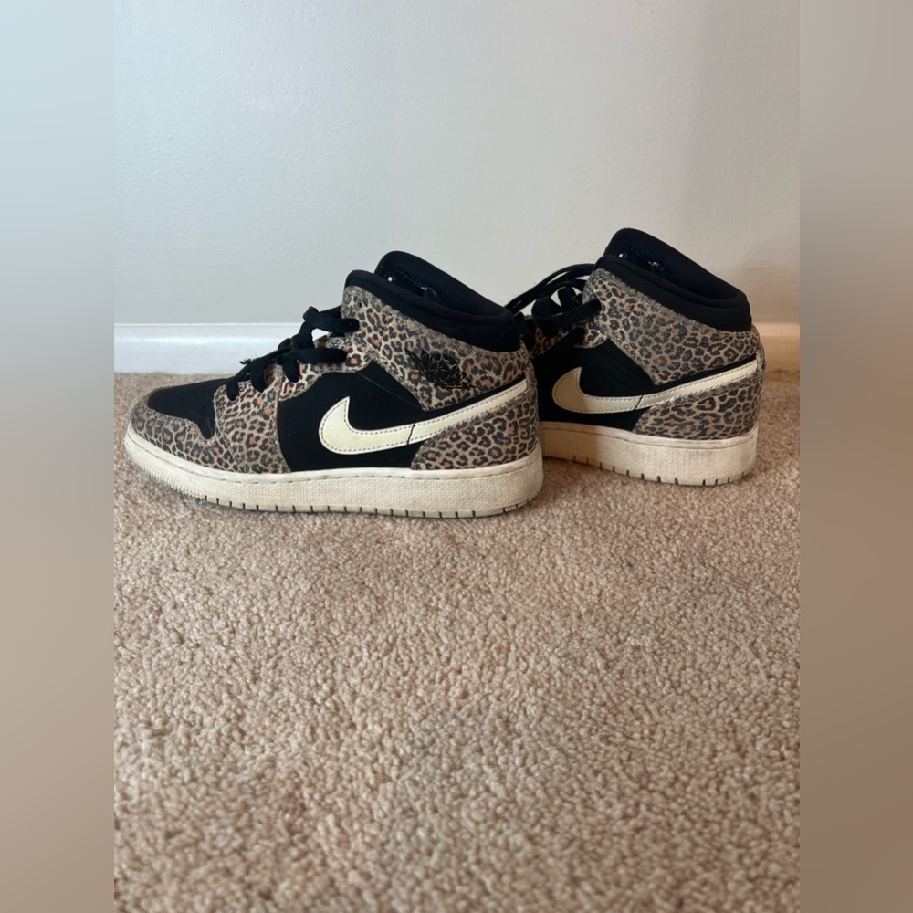 Nike Jordan 1s